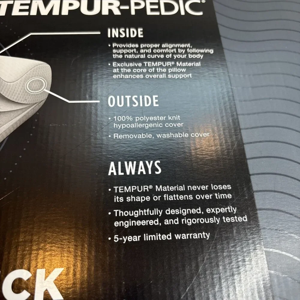 Tempur-Pedic Ergonomic Neck Pillow Extra Firm Medium Profile White NEW IN BOX